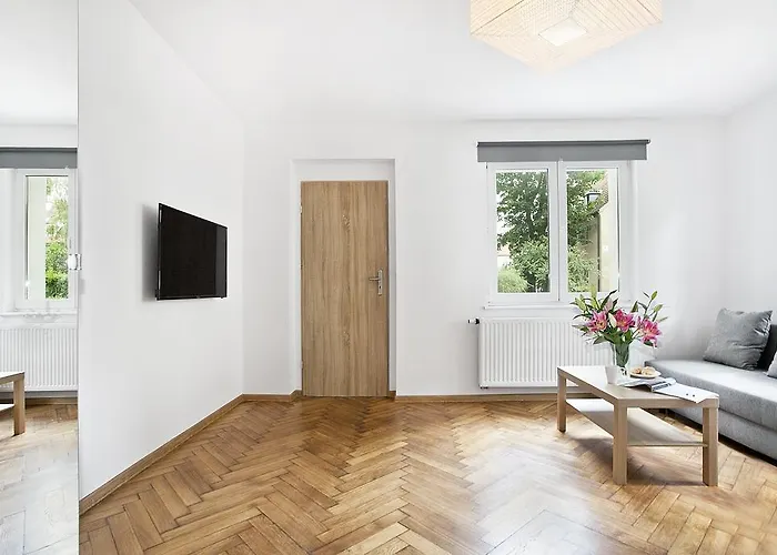 アパート Aparts *